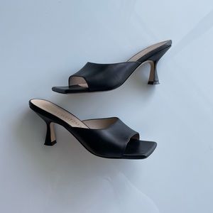 Stuart Weitzman Mule 8